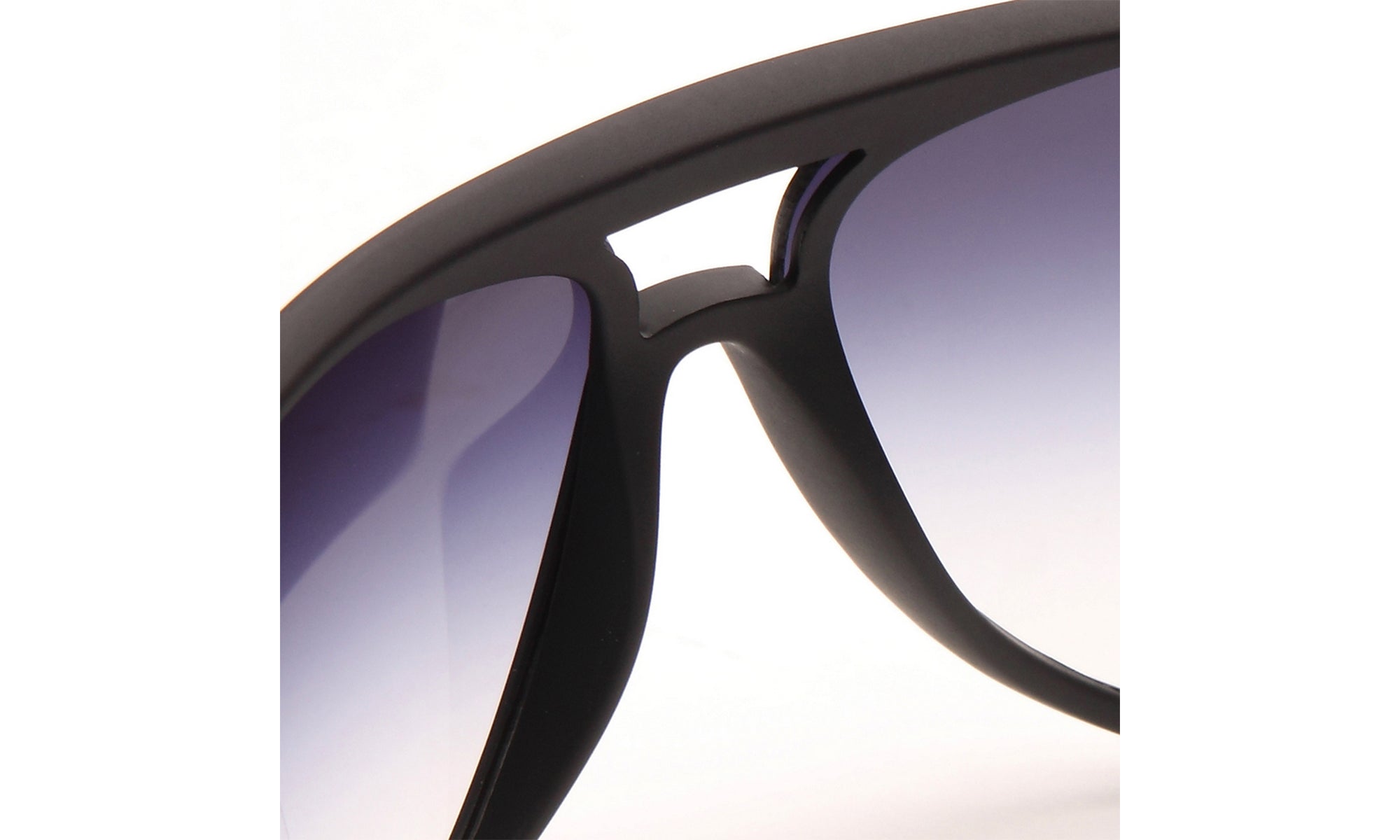 Dasein Feminine Fashion Thick Frame Sunglasses with Stripe Accent