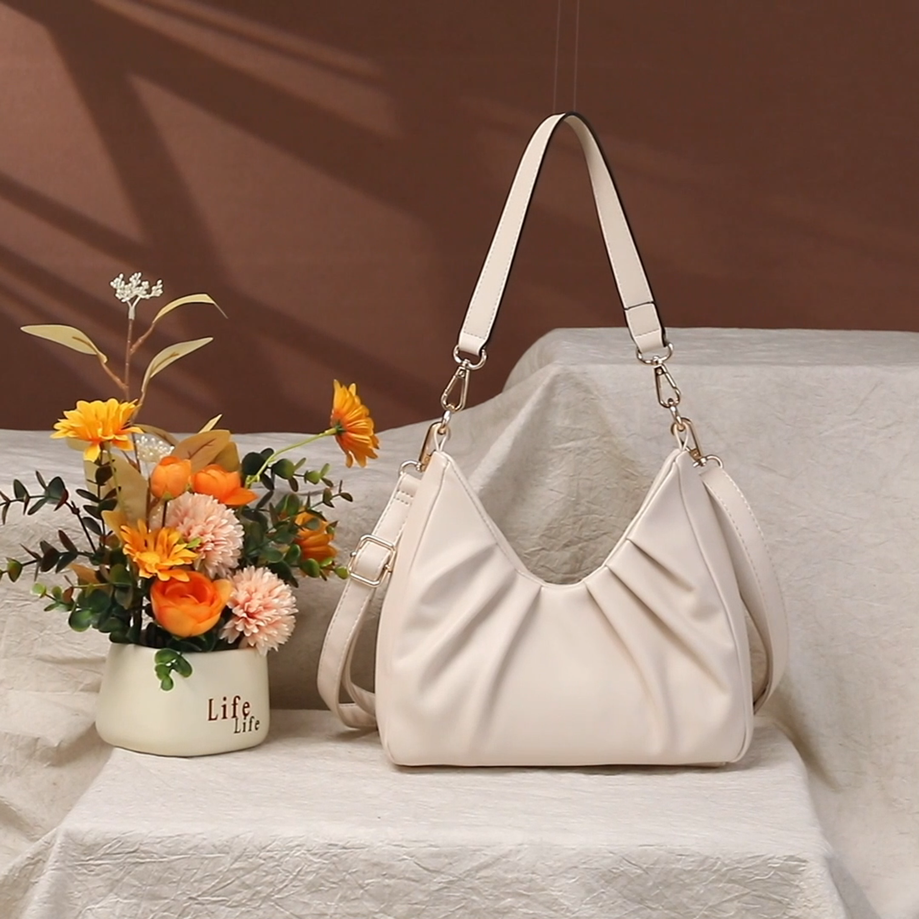 Ruched Hobo Handbag for Women Retro Shoulder Purse Crossbody Bag with 2 Removable Straps