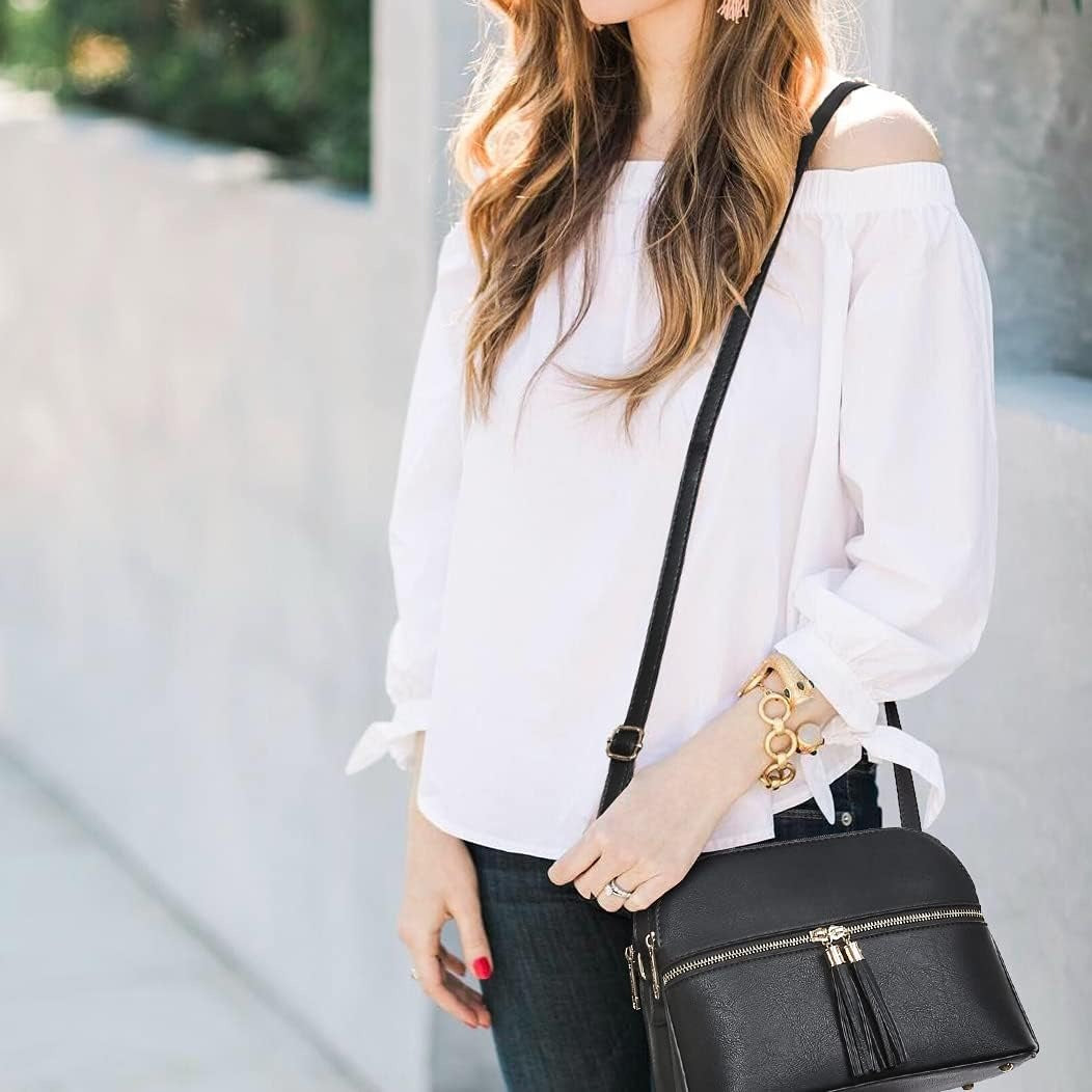 Women Tassel Zipper Pocket Crossbody Bag Shoulder Purse Fashion Travel Bag with Multi Pockets